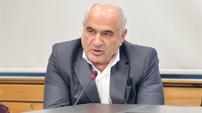 عضو هیئت رئیسه اتاق ایران گفت: صادرات ایران به روسیه در حال حاضر کمتر از ۲ میلیارد دلار است که این میزان در قیاس با ظرفیت‌های دو کشور، بسیار ناچیز است.