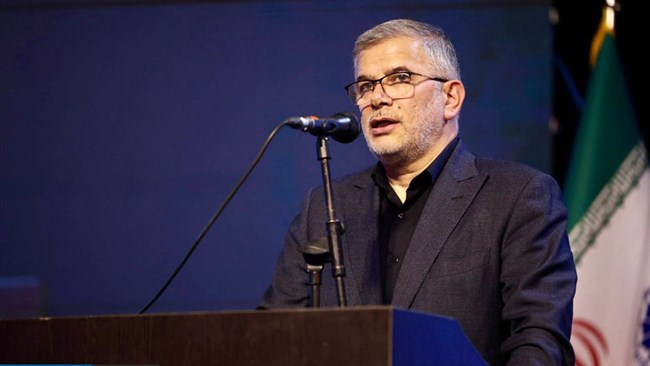 مجتبی عبداللهی استاندار البرز با اشاره به نقش فعالان صنعتی در حفظ جریان تولید، گفت: با وجود موانع و کمبودها، تولیدکنندگان با اراده مسیر توسعه اقتصادی را ادامه داده‌اند و در این راستا همراهی دولت با صنعتگران یک وظیفه است.