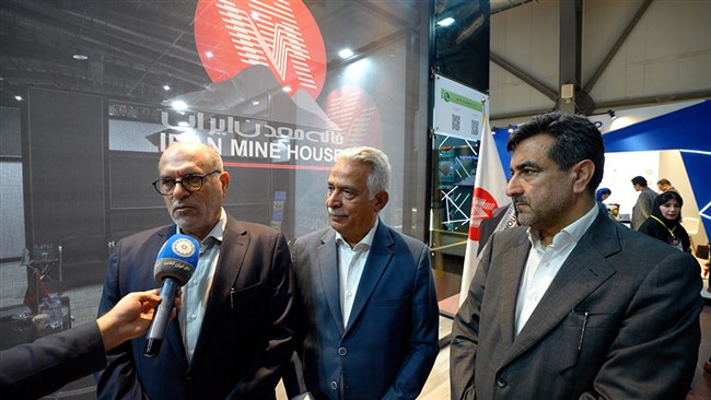 رئیس اتاق تهران با اشاره به ظرفیت‌های معدنی کشور، گفت: ما یکی از کشورهای بسیار غنی در حوزه معدن هستیم و این فرصت مغتنمی است که با استفاده از آن زیرساخت‌های کشور را تأمین کنیم.