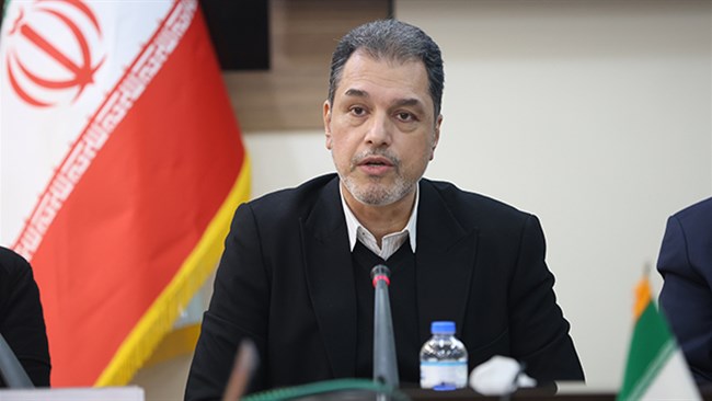 پیام باقری نایب‌رئیس اتاق ایران معتقد است نباید محافظه‌کارانه جلو رفت و ضرورت دارد با بیان واقعیت‌ها، اقتصاد کشور را نجات داد. او از گرفتار شدن در تله معلول‌ها صحبت کرد و ارز چندنرخی را عامل اصلی مشکلات اقتصادی دانست.