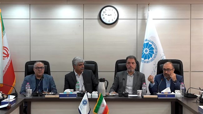 نشست بررسی چالش‌های شرکت‌های دانش‌بنیان جهت بهره‌گیری از حمایت‌های معاونت علمی، فناوری ریاست جمهوری، با همت مجمع تشکل‌های دانش‌بنیان ایران و کمیسیون کسب‌وکارهای نوین و دانش‌بنیان اتاق ایران برگزار شد.