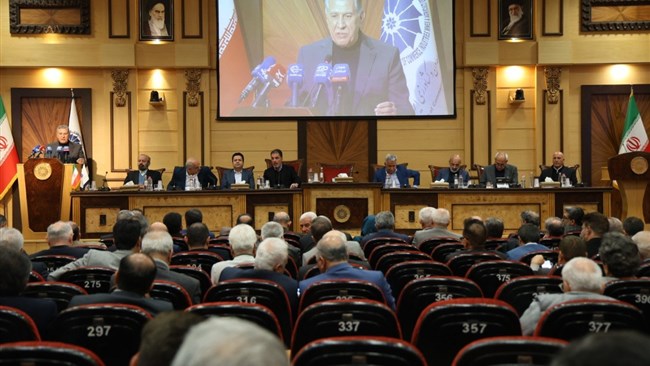 بررسی دلایل آلودگی هوای تهران و چالش‌های بودجه 1405 در دستور کار بیست و نهمین نشست هیات نمایندگان اتاق ایران بود که صبح امروز برگزار شد.