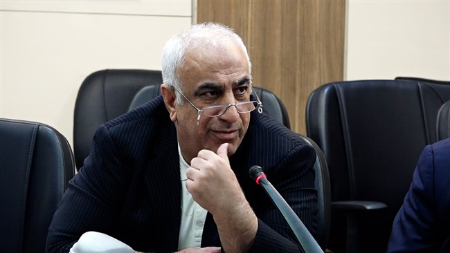 فرج‌الله معماری رئیس کمیسیون اقتصاد کلان اتاق ایران در یادداشتی یکی از دلایل فرسایش تولید را هزینه‌ای پنهان به نام هزینه تصمیم‌گیری و سیاست‌گذاری دانست.