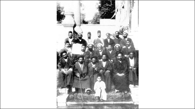 اتاق بازرگانی به عنوان پارلمان بخش‌خصوصی، 136 سال قبل با نام مجلس وکلای تجار در دوران ناصرالدین شاه قاجار تاسیس شد. روایت تاریخی از تاسیس این اتاق آن هم پیش از شکل‌گیری مشروطه،‌نکات ویژه‌ای در خود جای داده است.