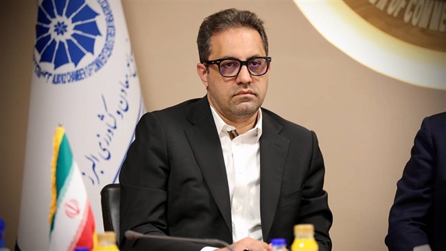 پرهام رضایی رئیس اتاق کرج ضمن تشریح پیامدهای ناشی از بی‌اعتمادی حاکمیت به بخش خصوصی گفت: با اصلاح قانون مبارزه با قاچاق کالا و ارز، نگاه حمایتی و نظارت هوشمندانه‌تر بر فعالیت‌های اقتصادی را محقق کنیم.