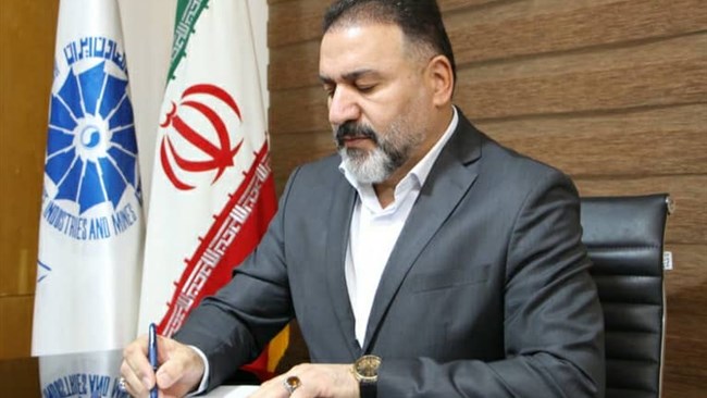 سید محمد موسوی نسب، رئیس اتاق ایلام در یادداشتی دپو کالاهای ترانزیتی در مرز مهران را موجب نگرانی بازرگانان عنوان کرد که علاوه بر ایجاد فشارمالی بر تولیدکنندگان، بر رقابت پذیری در بازار عراق نیز اثر منفی دارد.