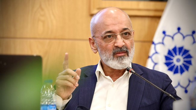 نایب‌ رئیس اتاق ایران با تاکید بر ضرورت اصلاح قانون مبارزه با قاچاق کالا و ارز با مشارکت اتاق ایران، گفت: رویکردهای جرم‌انگارانه و نگاه‌های امنیتی و نظارتی نسبت به اصلاح این قانون، شرایط را بدتر خواهد کرد.