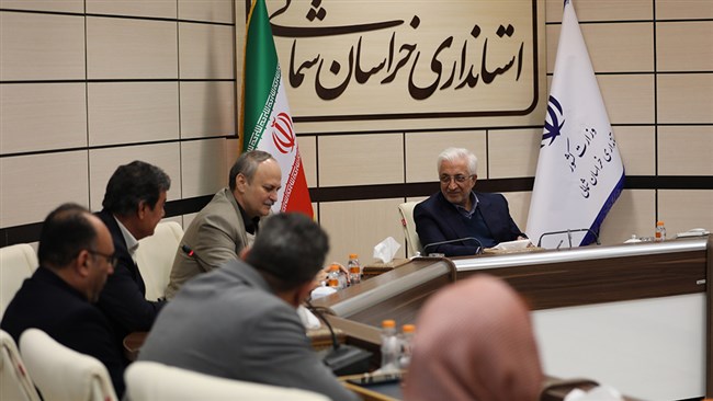 استاندار خراسان شمالی در دیدار با اعضای هیات نمایندگان اتاق بجنورد، اتاق را پل واسط میان دولت و مردم دانست که می‌تواند میان‌بری برای رسیدن به توسعه اقتصادی باشد.