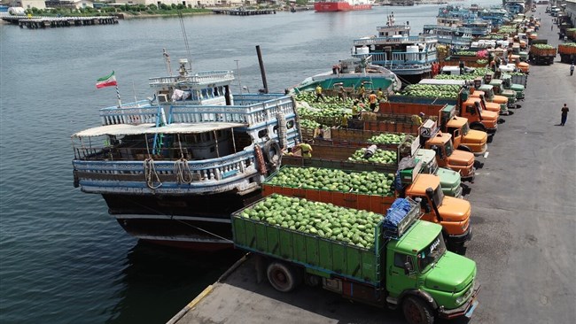 گزارش «بازرگانی محصولات کشاورزی و صنایع غذایی در سه ماه ابتدایی سال 1404 و همسنجی آن با مدت مشابه سال قبل» با هدف اطلاع‌رسانی به فعالان بخش خصوصی، سیاست‌گذاران و پژوهشگران حوزه کشاورزی منتشر شد.