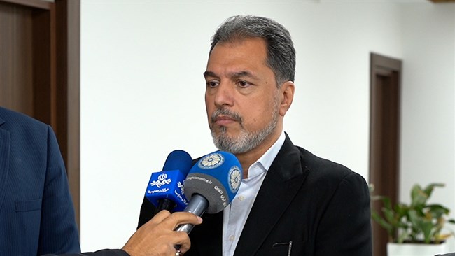 پیام باقری نایب‌رئیس اتاق ایران با تاکید بر ضرورت همگرایی بین اتاق ایران و نظام بانکی در مسیر رفع مشکلات حوزه صادرات و بنگاه‌های تولیدی از تعریف و تشکیل کمیته‌‎های همکاری بین این دو بخش خبر داد.