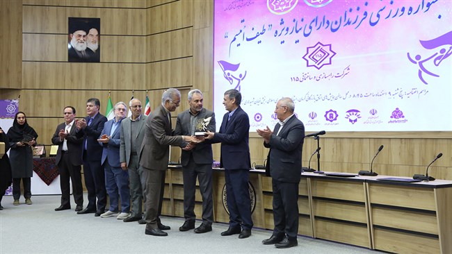 رئیس اتاق کرمان معتقد است: با تقویت کارآفرینی، خیر بیشتری به جامعه می‌رسد و امکان فعالیت‌های خیرخواهانه بیشتر خواهد شد.