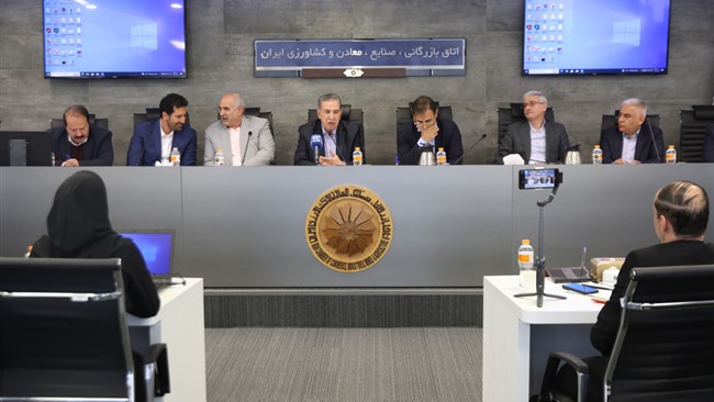 در نشست کمیسیون صنایع غذایی اتاق ایران با اشاره به تجربه آلمان در اعتمادسازی برای سرمایه‌گذاران، تاکید شد: فعالان اقتصادی در ایران با بی‌ثباتی قیمت‌ها و نااطمینانی از تامین انرژی مواجه‌اند.