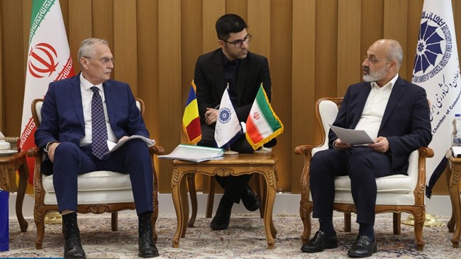 در نشست قدیر قیافه، نایب‌رئیس اتاق ایران و اورلیون گوگولسکو، نایب‌رئیس اتاق بازرگانی رومانی، ضمن بررسی وضعیت تجارت دوجانبه و زمینه‌های مستعد همکاری، بر لزوم تلاش برای ارتقای روابط تأکید شد.