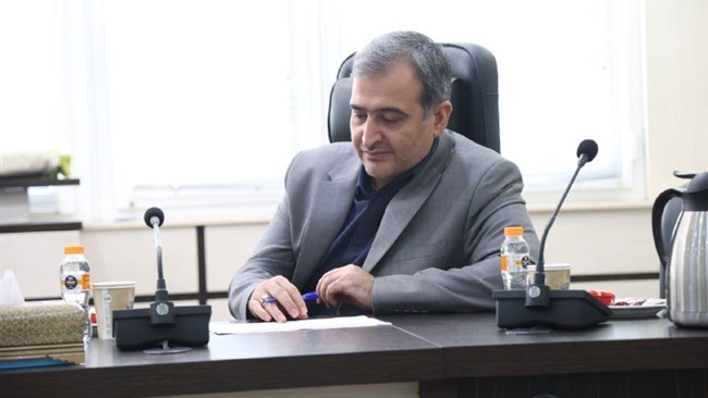 رئیس مرکز بهبود کسب‌وکار اتاق ایران در یادداشتی با برشمردن شش مانع مهم سرمایه‌گذاری و تولید در ایران، به تشریح برنامه‌های این مرکز برای تحقق شعار سال پرداخت. یادداشت محمد زائری را در ادامه می‌خوانیم: