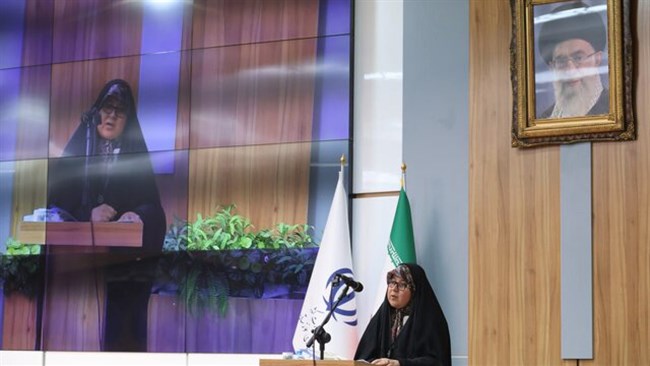 رئیس اتاق اهواز با تاکید بر ضرورت ایجاد همگرایی سامانه‌ها در مرزهای تجاری، گفت: فعالان اقتصادی از شرایط موجود در مرزهای استان گلایه دارند و برای توسعه تجارت خارجی، بهبود زیرساخت‌ها ضروری است.