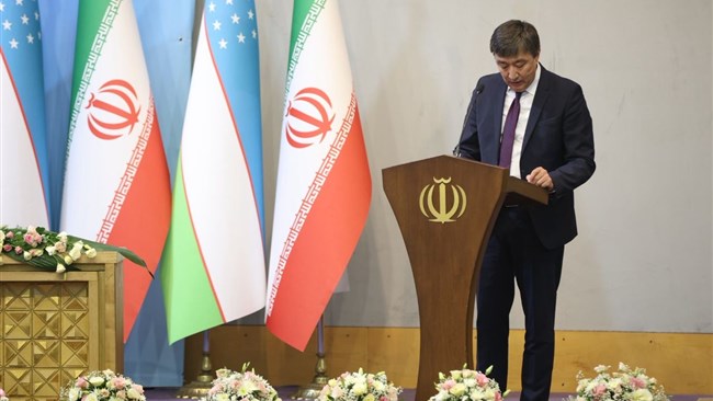 نایب‌رئیس اتاق بازرگانی و صنعت، ازبکستان، گفت: برنامه‌ریزی برای بازدید از نمایشگاه‌های تخصصی دو طرف و تبادل هیات‌های تجاری و اطلاعات مربوط به فرصت‌های سرمایه‌گذاری، به پیشبرد روابط دو کشور کمک کرده است.