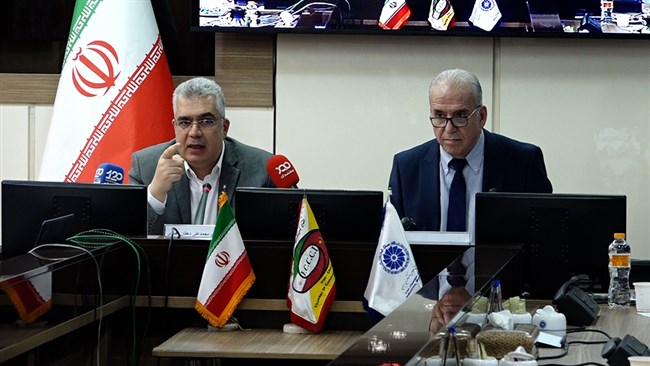 رئیس سازمان توسعه تجارت، گفت: تاجرانی که مقصد آن‌ها بازارهای غرب چین است و یا تولیدشان در شمال شرق کشور انجام می‌شود می‌توانند صادرات خود به چین را از مسیر ریلی انجام دهند و از این سازمان تسهیلات ویژه دریافت کنند.