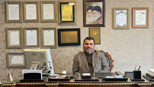 رئیس اتاق آبادان با اشاره به مشکلات و چالش‌های منطقه آزاد اروند، گفت: منطقه آزاد اروند اگر از موانع عمده زیرساختی و سیاست‌گذاری رها شود، می‌تواند به یکی از قطب‌های بزرگ تجاری و اقتصادی ایران تبدیل گردد.