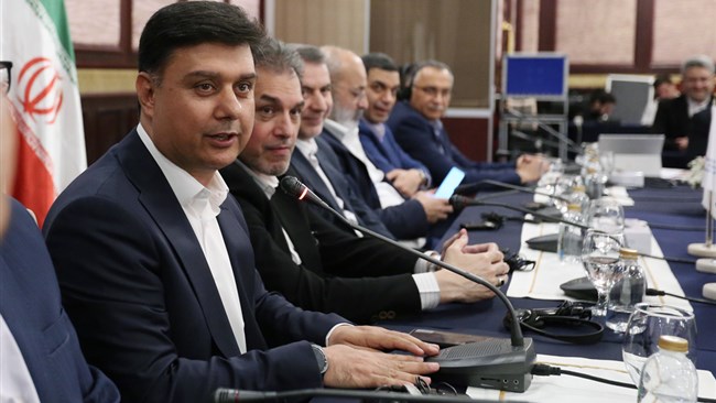 رئیس کمیسیون خدمات فنی و مهندسی اتاق ایران از ضرورت تدوین نقشه راه توسعه صادرات خدمات فنی ‌مهندسی به دنبال آشنایی با ظرفیت‌های بین‌المللی و استفاده از این فرصت‌ها، سخن گفت.