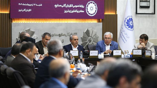 در نشست شورای گفت‌وگوی استان آذربایجان شرقی، ضمن بررسی مسائل مختلف فعالان اقتصادی استان، بر لزوم اهتمام جمعی برای تحقق شعار سال تأکید شد.