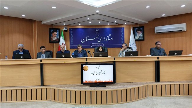 در نشست ستاد تسهیل و رفع موانع تولید استان سمنان پیشنهادهایی برای تحول سیمای توسعه استان ارائه داد که یکی از آنها تبدیل شدن استان به پایلوت طرح‌های سرمایه‌گذاری سبز است.
