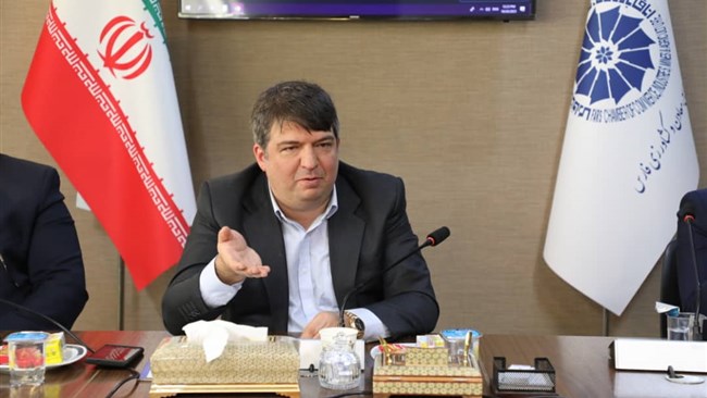 رئیس کمیسیون صنعت اتاق شیراز گفت: با هماهنگی شرکت توزیع نیروی برق استان توافق کردیم شرکت‌های استان فارس که از بورس انرژی برق خریده‌اند، در اولویت پایانی قطع برق باشند و اگر شبکه به سمت ناپایداری رفته باشد برقشان قطع شود.
