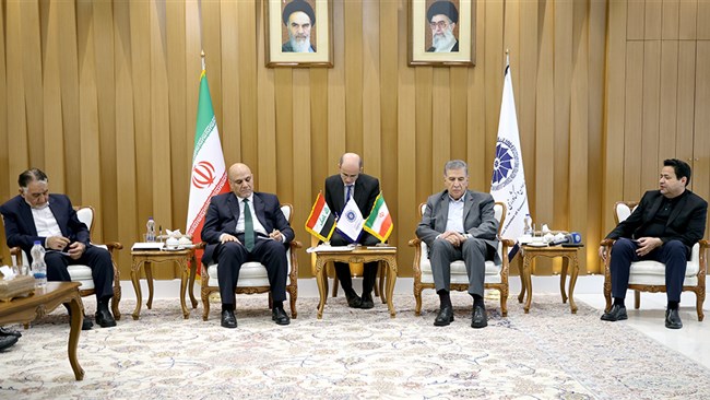 نایب‌رئیس اتاق ایران از تشکیل شورای سیاست‌گذاری تجارت با عراق در اتاق ایران خبر داده و گفت: با تشکیل این شورا، واردات کالا و مواد اولیه از عراق افزایش یافته و ناترازی تجاری میان دو کشور تا 50 درصد برطرف خواهد شد.