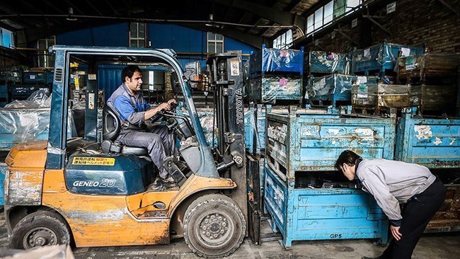 اطلاعات مرکز پژوهش‌های اتاق ایران از رسیدن شامخ اقتصاد به 48.7 در اسفندماه 1403 حکایت دارد؛ رقمی که از ماه‌های مشابه سال قبل نیز پایین‌تر است و از تداوم رکود در فعالیت‌های اقتصادی حکایت دارد.