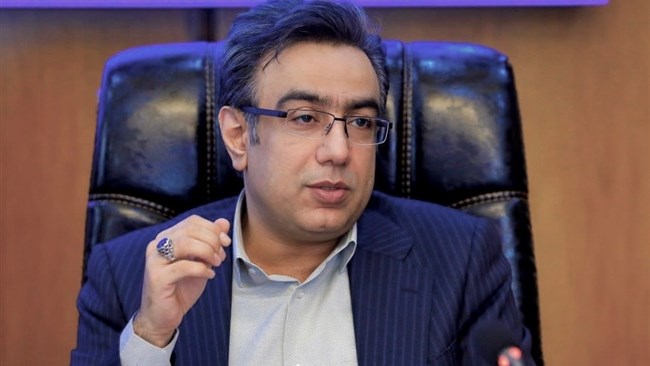 رییس کمیسیون گمرک اتاق ایران از تهیه فهرستی از پیشنهادات برای حذف اسناد و مجوزهای غیرضرور و کنترل‌های موازی به منظور روان‌سازی فرآیندها در حوزه ترخیص کالا خبر داد.