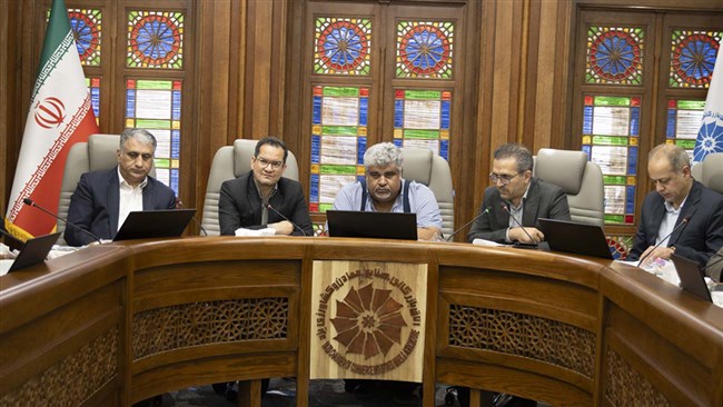 در نشست کمیسیون کار، سرمایه، مالیات و تأمین اجتماعی اتاق یزد، مهم‌ترین دغدغه‌ها و موارد مرتبط با اجرای قوانین مالیاتی مورد بررسی و تبادل‌نظر قرار گرفت.