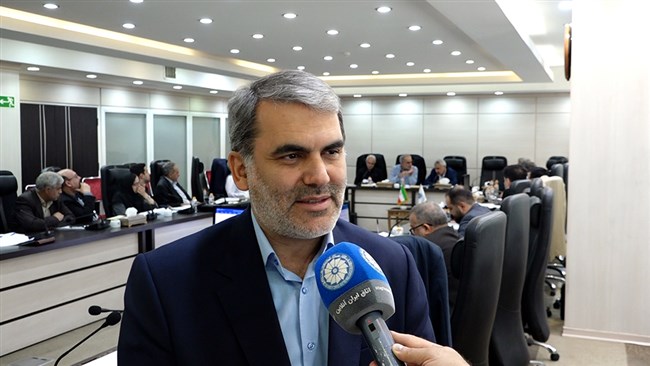 محسن زنگنه، عضو کمیسیون اقتصادی مجلس در نشست کارشناسی بررسی الحاقات قانون تامین مالی تولید در اتاق ایران گفت: برای تنوع‌بخشی به روش‌های تامین مالی تولید، قانون را با مشارکت بخش خصوصی اصلاح و مجدد ابلاغ می‌کنیم.