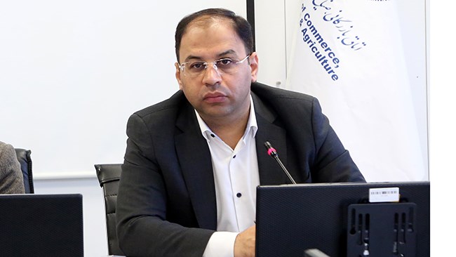 محسن امینی، رئیس کمیسیون صنایع غذایی اتاق ایران در یادداشتی با عنوان «مقدمه‌ای بر راهبردهای گفتمان اقتصاد ملی در پساجنگ»، تاکید کرد که صنعت همواره باید خود را برای مقابله با بحران‌هایی شدیدتر، آماده‌تر کند.