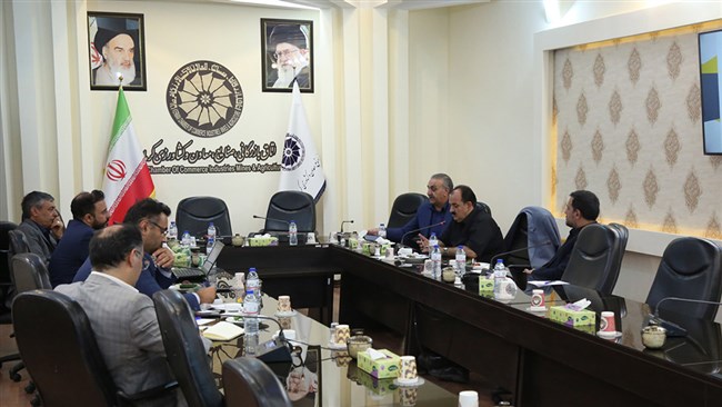 در نشستی با حضور رئیس اتاق کرمان و اعضای هیات اجرایی دفتر نمایندگی اتاق مشترک ایران و افغانستان، بر فعالیت مجدد این دفتر در اتاق کرمان پس از چند سال وقفه به دلیل تغییر حکومت در افغانستان، تأکید شد.