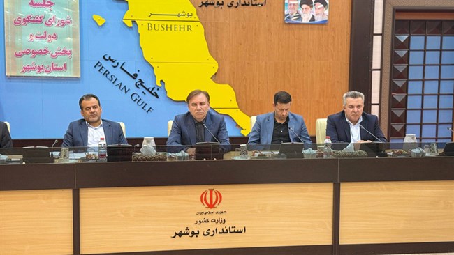 رئیس اتاق بوشهر در نشست شورای گفت‌وگوی استان، نسبت به بی‌توجهی شرکت توزیع نیروی برق استان به مصوبه پیشین شورا درباره زمان‌بندی قطعی برق گلخانه‌ها ابراز نگرانی کرد.