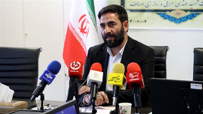 رئیس سازمان اصناف، بازاریان و فعالان اقتصادی کشور، از تدوین برنامه 5 ساله برای توسعه تجارت خارجی خبر داده و گفت: بسیج اصناف برای آمادگی در زمان حملات دشمن، طرح دفاع موزاییکی اقتصاد را ارائه کرده است.
