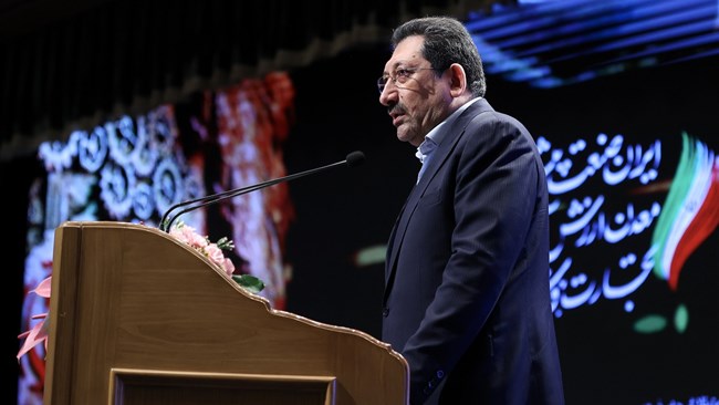 وزیر صنعت، معدن و تجارت، افزایش قیمت نهاده‌ها و ناپایداری انرژی را مهم‌ترین چالش تولید دانست و از تشکیل شورای عالی تشکل‌ها در آینده نزدیک خبر داد.