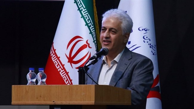 رییس اتحادیه تولیدکنندگان و صادرکنندگان تجهیزات پزشکی، وجود تشکل‌های موازی را به عنوان یکی از مشکلات فعالیت‌های تشکل‌های اقتصادی دانست و تاکید کرد: تشکل‌های موازی بعضا مباحثی مطرح می‌کنند که اصلا به نفع تولیدکننده نیست.
