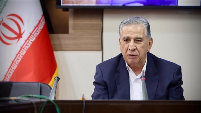 صمد حسن‌زاده، رئیس اتاق ایران با بیان اینکه راه‌حل‌های پیشنهادی مراکز پژوهشی اتاق‌ها باید «استان‌محور» و «مسئله‌محور» باشند، تاکید کرد: تبدیل درد واقعی کسب‌وکار به راه‌حل قابل اجرا، هدف اصلی مراکز پژوهشی است.