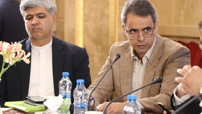 اولین نشست سراسری هم‌اندیشی حوزه تجارت خارجی کشور با حضور رئیس‌کل سازمان توسعه تجارت ایران، مدیر تخصیص ارزی بانک مرکزی ایران و مسئولان استانی به میزبانی یزد آغاز به کار کرد.