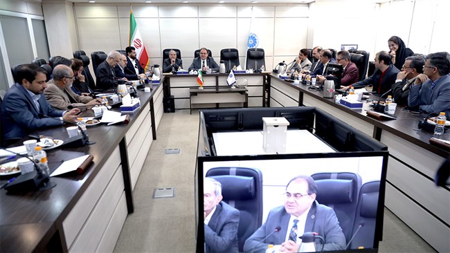 در نشست کمیسیون انرژی اتاق ایران ضمن بررسی وضعیت تجدیدپذیرها، صنایع پتروشیمی و ساختمان‌سازی از منظر مصرف انرژی، بهینه‌سازی مصرف انرژی به عنوان بهترین راهکار حل ناترازی، مطرح شد.
