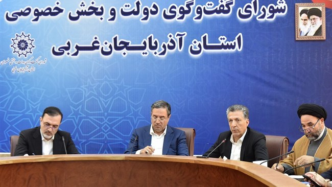رییس اتاق ارومیه، موقعیت ژئوپلیتیکی آذربایجان‌غربی را «یک مزیت راهبردی» دانست و گفت: همسایگی با سه کشور، این استان را به دروازه تجارت و سرمایه‌گذاری ایران در منطقه تبدیل کرده است.