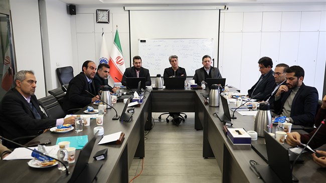 نشست تخصصی کارگروه شورای گفت‌وگو، طرح تغییر مرجع صدور مجوز فعالیت صنفی خدمات مجازی جابه‌جایی هوشمند کاربران با حضور نمایندگان وزارت صمت، وزارت کشور، شهرداری، پلتفرم‌های تاکسی اینترنتی و فعالان بخش خصوصی برگزار شد.