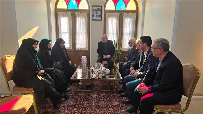 در ادامه تلاش‌های هدفمند و مبتنی بر دانش برای احیای پایدار دریاچه ارومیه، رئیس کمیسیون کشاورزی، آب و محیط‌زیست اتاق تبریز به همراه تعدادی از اعضای این کمیسیون، با نایب‌رئیس کمیسیون کشاورزی مجلس دیدار و گفت‌وگو کردند.