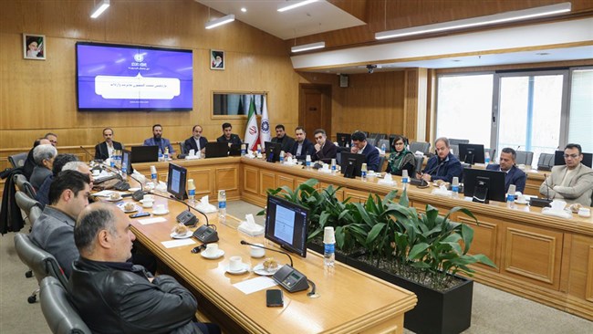 لزوم استفاده هوشمندانه از ظرفیت‌های قانونی و فعالیت مرزنشینان و مناطق ویژه اقتصادی برای تسهیل واردات کالاهای اساسی و کاهش وابستگی به مبادی سنتی، نکته کلیدی و مورد تاکید در نشست کمیسیون مدیریت واردات اتاق مشهد بود.