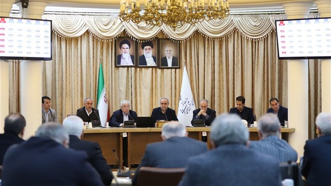 در صد و بیستمین نشست شورای گفت و گوی استان آذربایجان شرقی، بر لزوم اصلاح نظام مالیاتی تاکید شد. اجرای کامل آزادسازی نرخ ارز نیز از مسائل دیگری بود که در این نشست مورد بحث قرار گرفت.