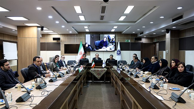 در نشست هماهنگی بخش خصوصی برای حضور در کاپ 31 تأکید شد: حوزه اقتصاد بی کربن و اقدامات برای افزایش بهره‌وری مشمول تحریم‌ها نیست و توسعه این بخش به افزایش بهره‌وری در اقتصادی ایران منجر خواهد شد.