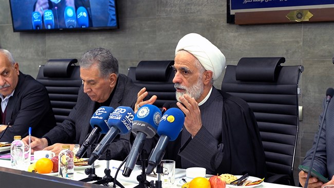 حجت‌الاسلام‌والمسلمین مجید انصاری، معاون حقوقی رئیس‌جمهوری با اشاره به شرایط خاص اقتصاد و ناترازی‌ها، بر ضرورت جلوگیری از اتلاف وقت و فرصت سوزی در حل مشکلات تأکید کرد.