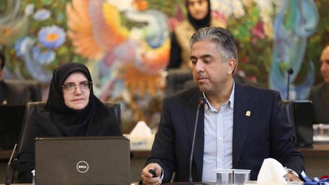 دبیر اتاق اصفهان از برنامه اتاق اصفهان در دوره دهم برای شکل‌گیری اتاق نسل چهارم و اتاق دیجیتال خبر داد و گفت: در اتاق دیجیتال، امکان ایجاد بانک‌های اطلاعاتی به طور تخصصی فراهم می‌شود.