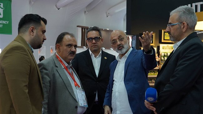 پایون اتاق ایران در نمایشگاه گالفود 2026 با همکاری اتاق کرج برپا شد. قدیر قیافه نایب رئیس اتاق ایران و پرهام رضایی رئیس اتاق کرج به آسیب‌شناسی حضور شرکت‌های ایرانی در این نمایشگاه پرداختند.