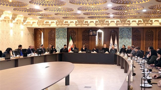 نشست فعالان حوزه کسب‌وکار دیجیتال با عضو مجمع تشخیص مصلحت نظام، با محور بررسی چالش‌ها و پیامدهای قطعی اینترنت و تأثیر آن بر اقتصاد و صادرات، در اتاق اصفهان برگزار شد.